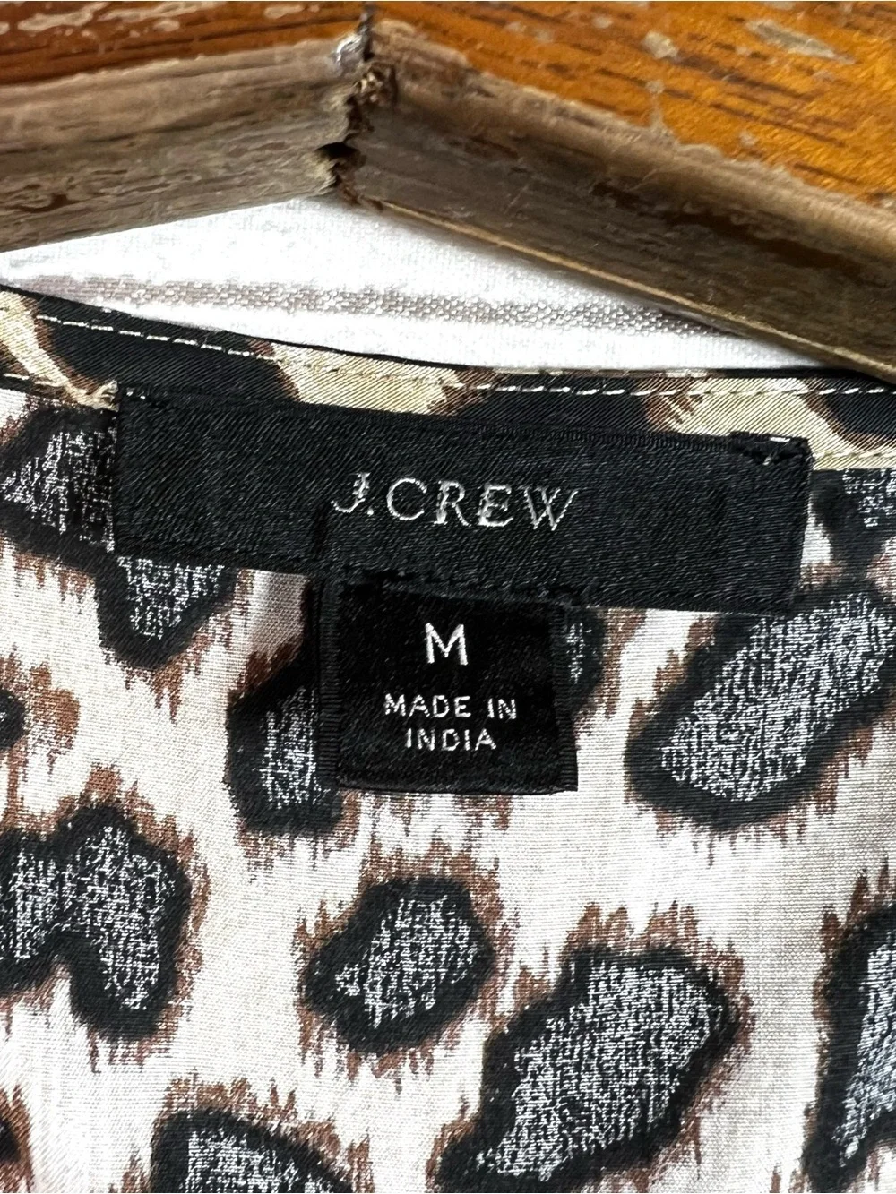J Crew Woman's Leopard Print Ruffle Puff Long Sleeve Blouse Size M Preppy AS011